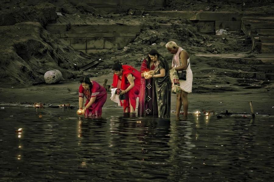 Bathing in the Ganges