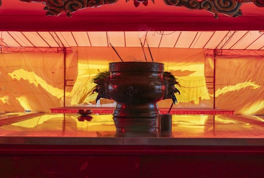Urn, Singapore